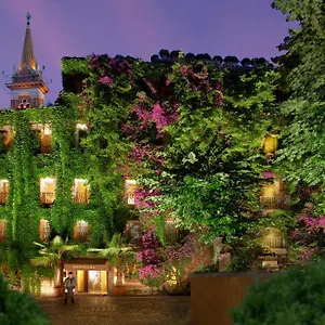 Отель Bio Raphael - Relais & Chateaux