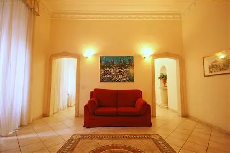 Hotel Embassy Рим 3*,