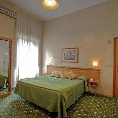 Hotel Embassy Rzym