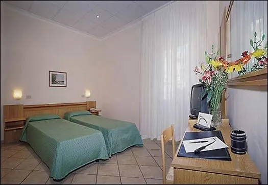 Hotel Embassy Рим