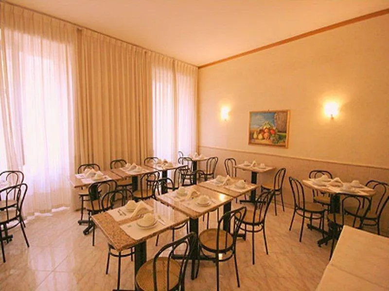 Hotel Embassy Рим