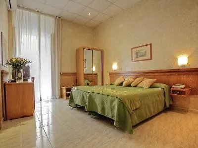 Hotel Embassy Рим