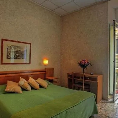 Hotel Embassy Rome